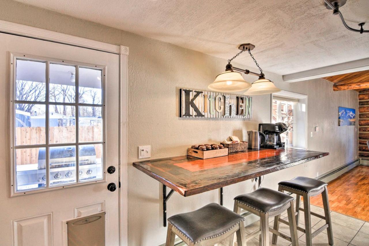 Downtown Buena Vista Cabin With Patio And Grill! Bagian luar foto